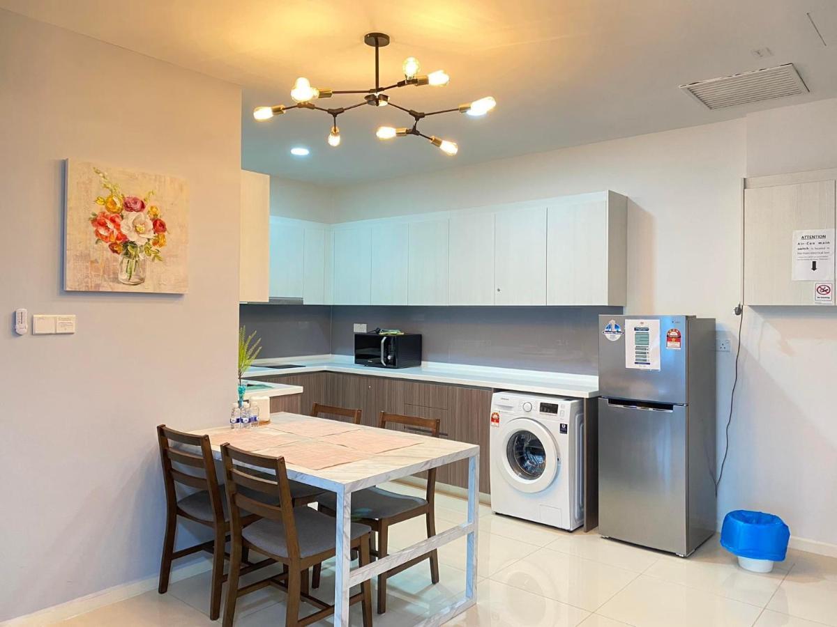Suasana Jb At Jb Center Luxury Modern & Rustic 1br For Bussiness,vacation Trips Apartment Johor Bahru