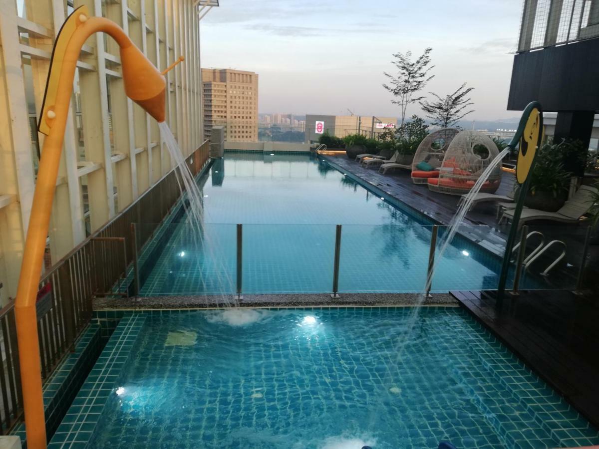 Apartment Suasana Jb At Jb Center Luxury Modern & Rustic 1br For Bussiness,vacation Trips Johor Bahru